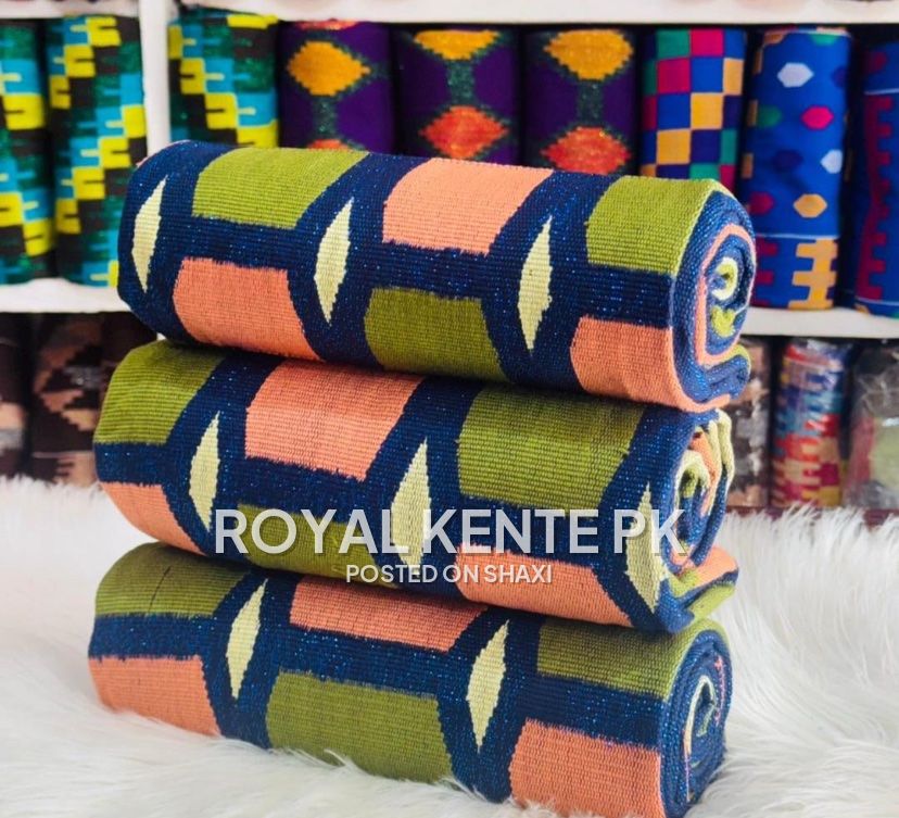Bonwire Kente clothes photo 6