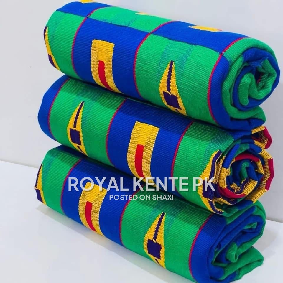 Bonwire Kente clothes photo 3