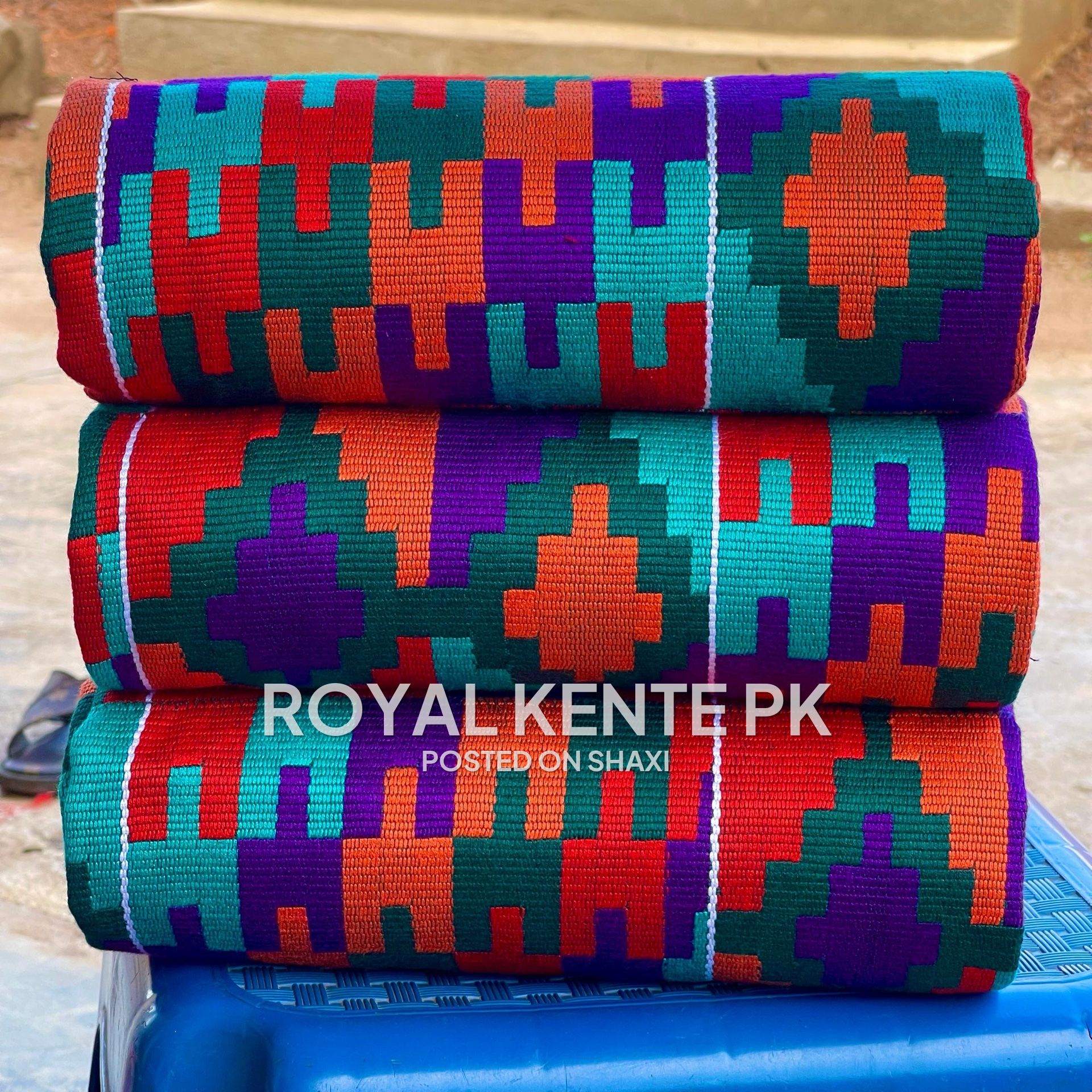 Bonwire Kente clothes photo 7