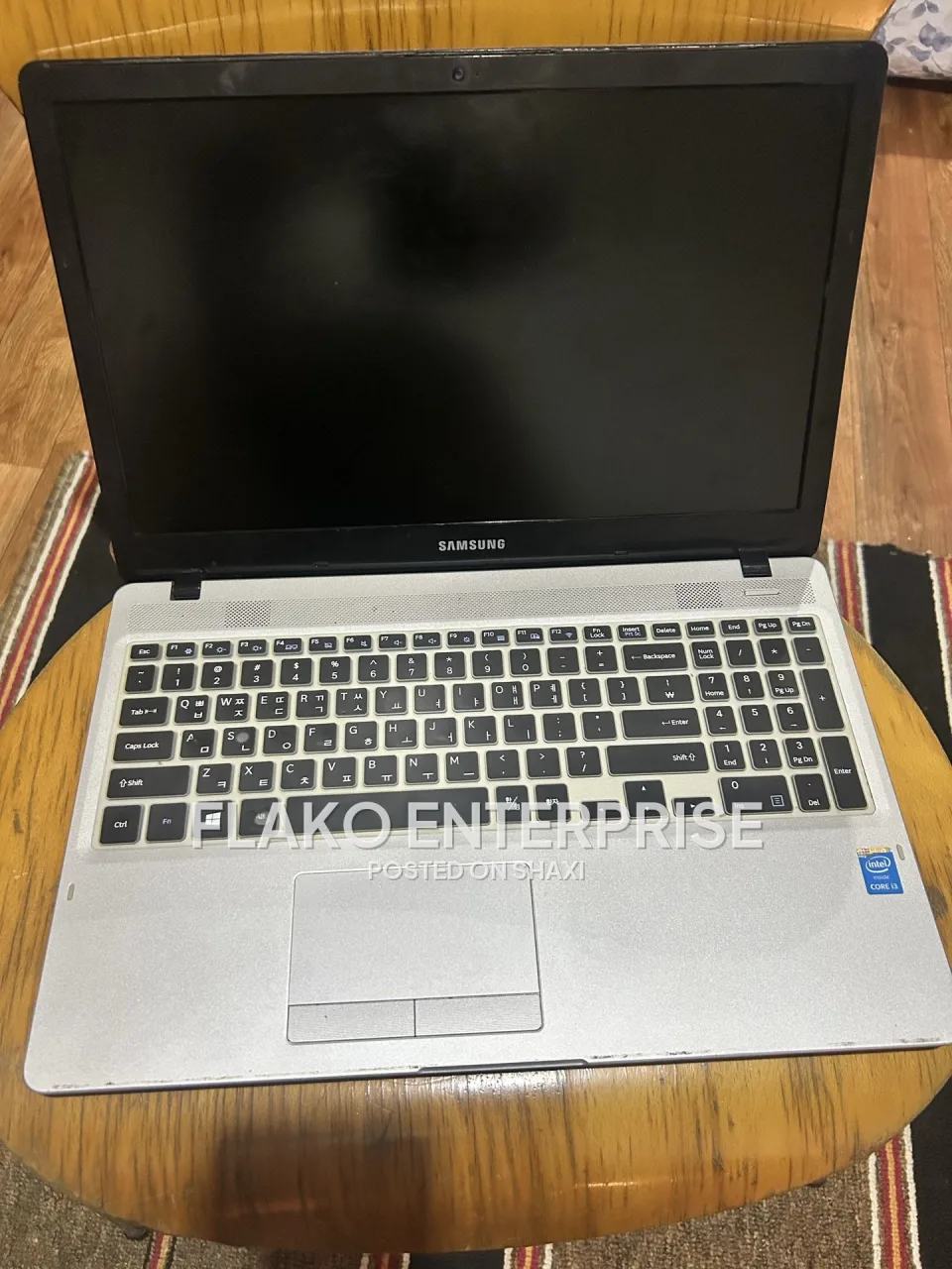 Samsung laptop photo 2