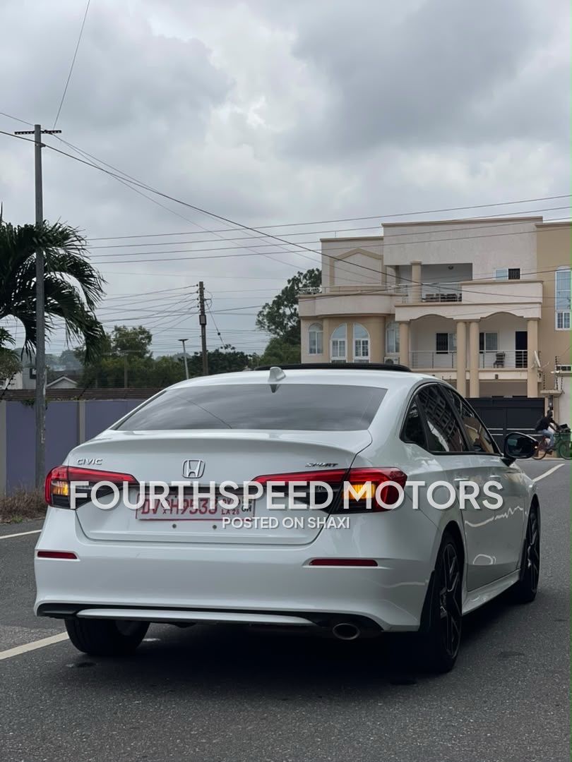 2024 Honda Civic sports photo 9