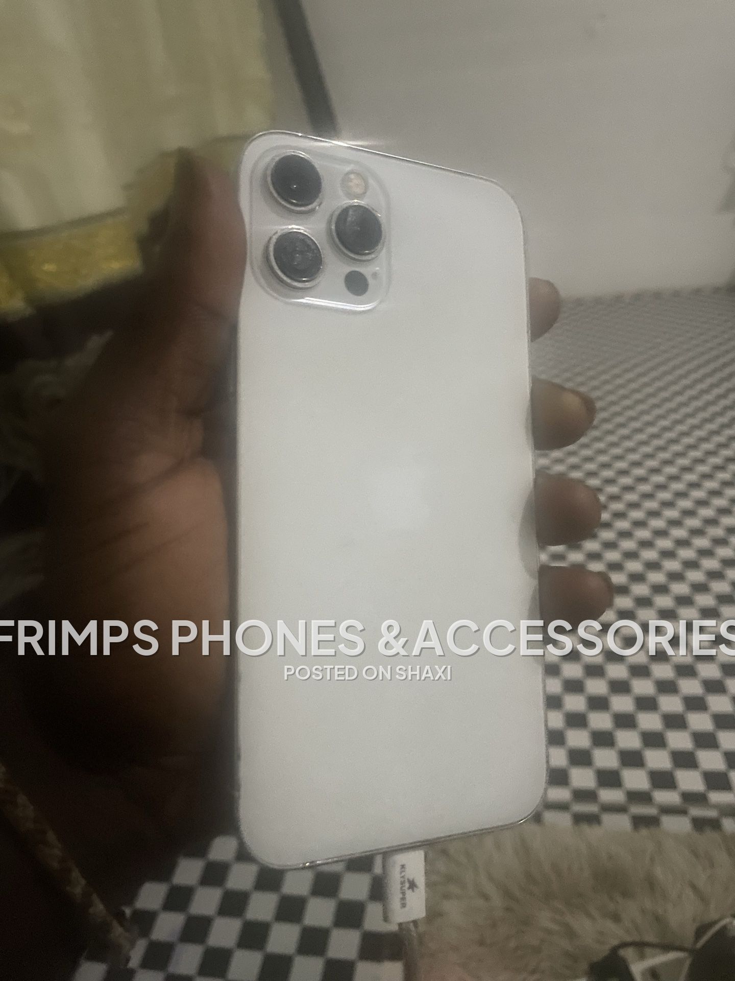 Uk used iPhone 12 Pro Max 128gig photo 3