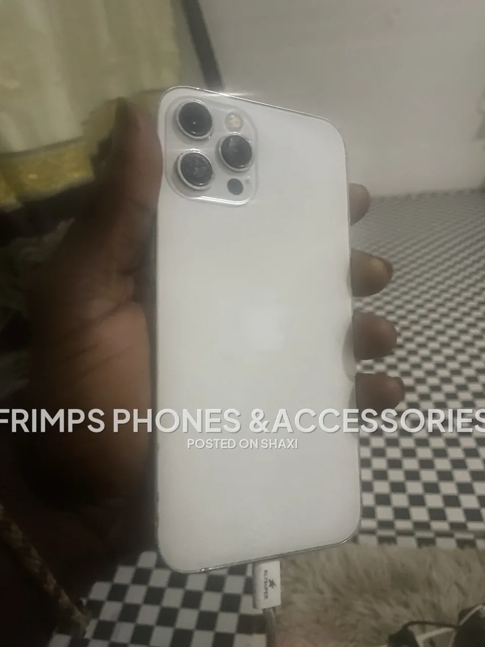 Uk used iPhone 12 Pro Max 128gig photo 3