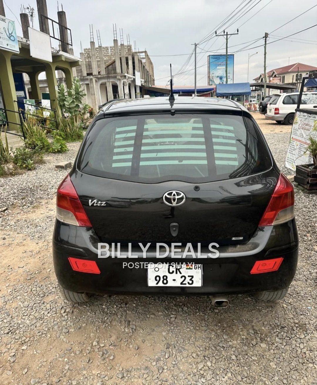 2010 model Toyota Vitz 4 plugs photo 2