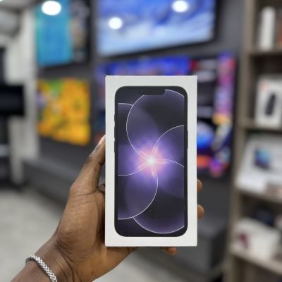iPhone 17e 256gb eSIM unlocked