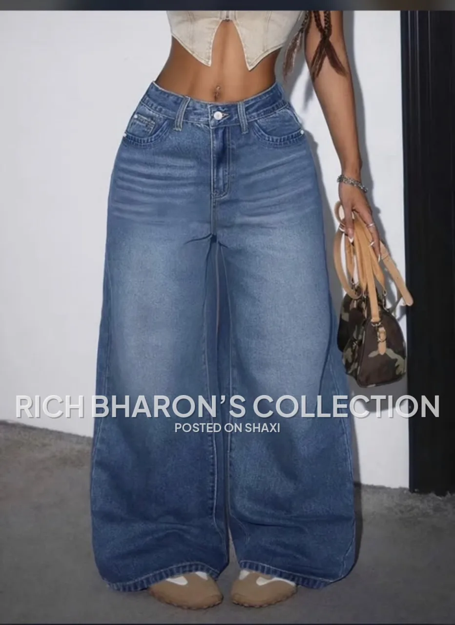 Women baggy jeans photo 2