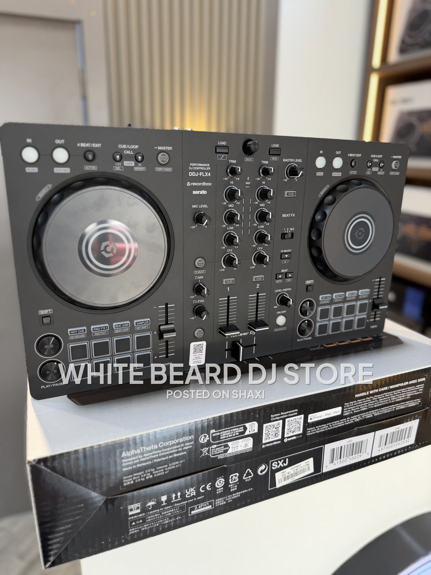 Pioneer DJ DDJ-FLX4 Portable 2-Channel rekordbox DJ and Serato Controller (Graphite) photo 1