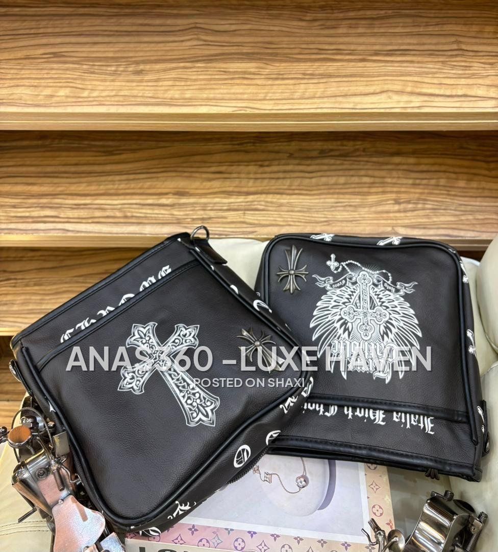 Ladies bags photo 2