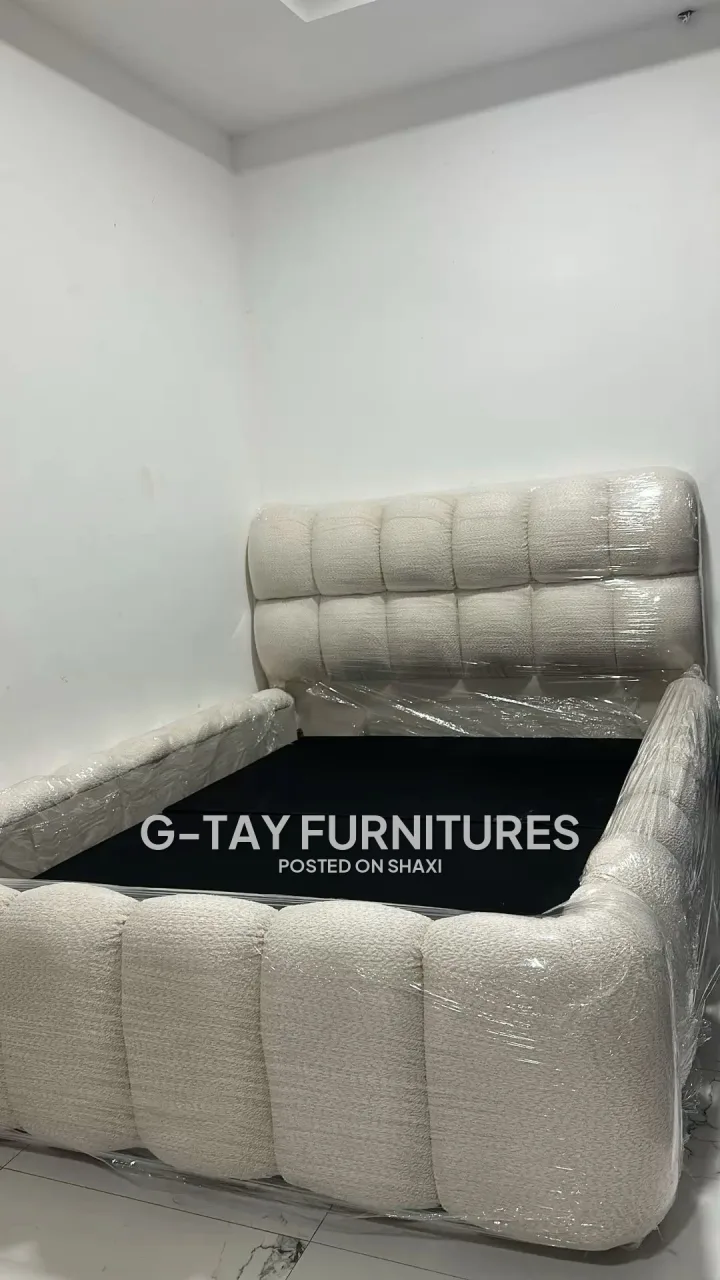 Quality bed frame photo 3