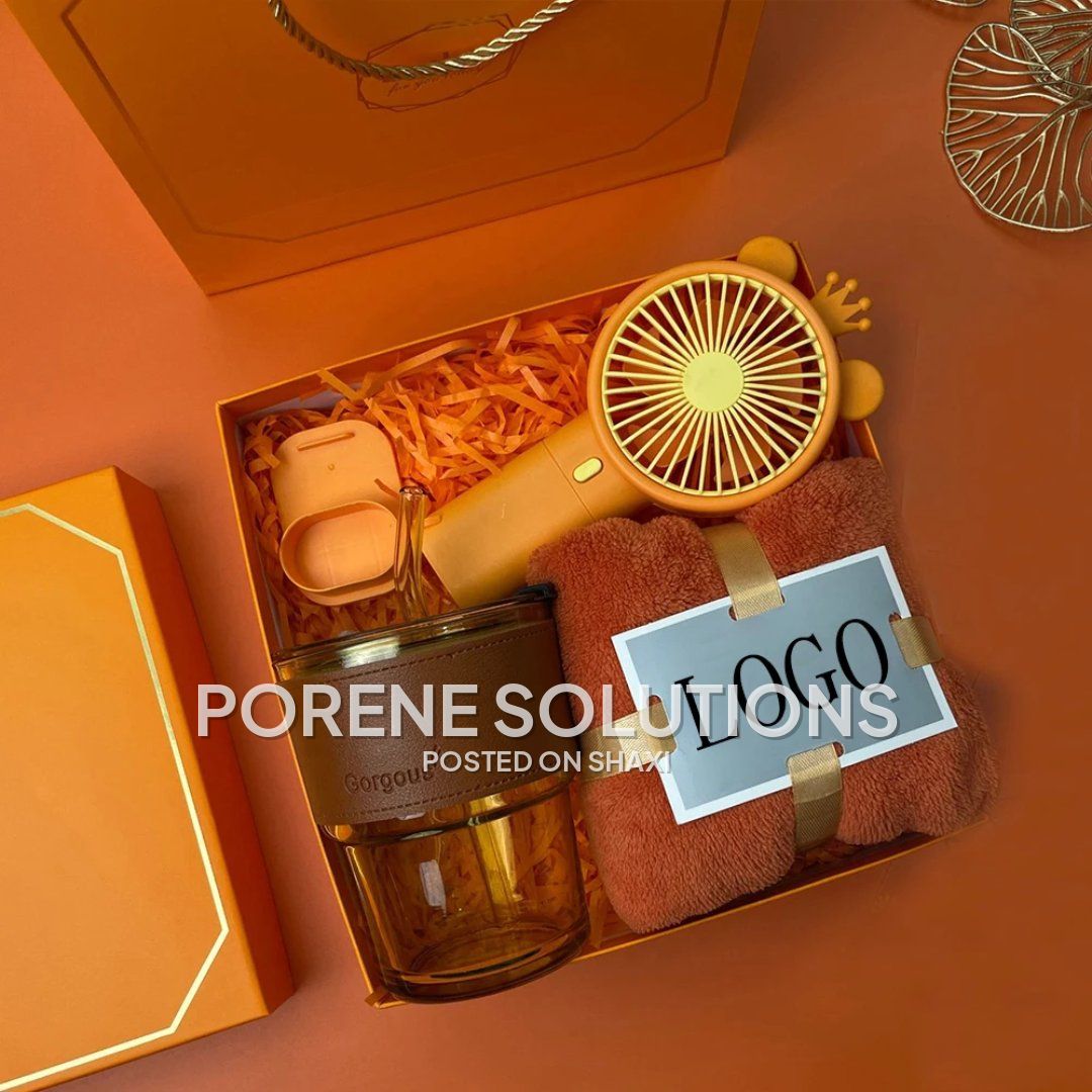 Happy Box - Gift Set photo 1