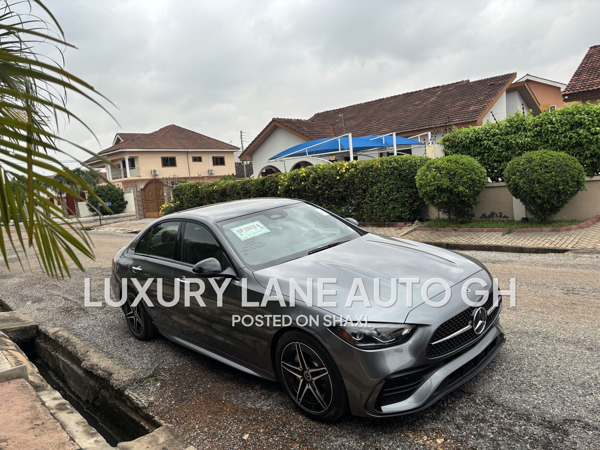 2022 Grey Mercedes Benz C300 4MATIC sports trim photo 2
