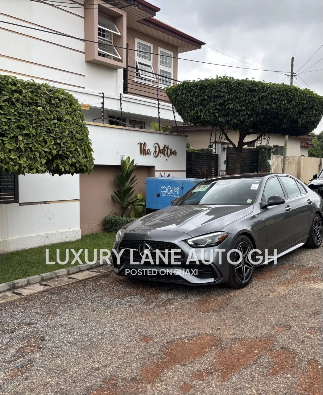2022 Grey Mercedes Benz C300 4MATIC sports trim photo 8