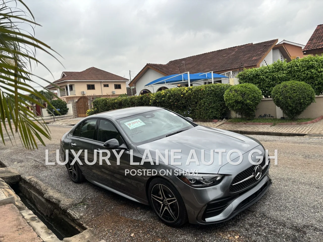 2022 Grey Mercedes Benz C300 4MATIC sports trim photo 2