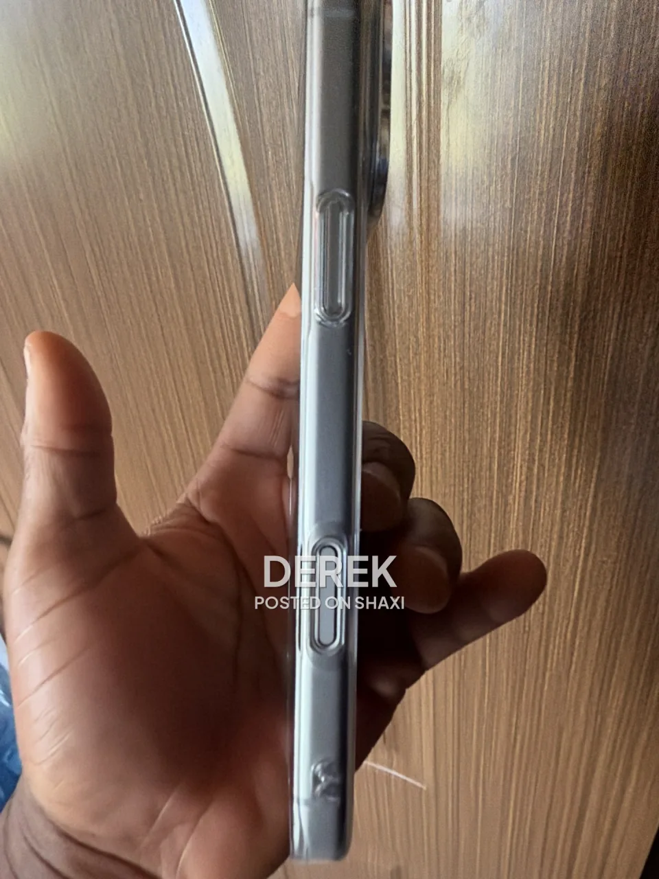 Brand new iPhone 17 pro max Silver 256 gig photo 3