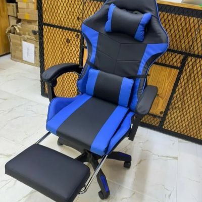 Luxury Ergonomic Gaming Chair with Footrest
