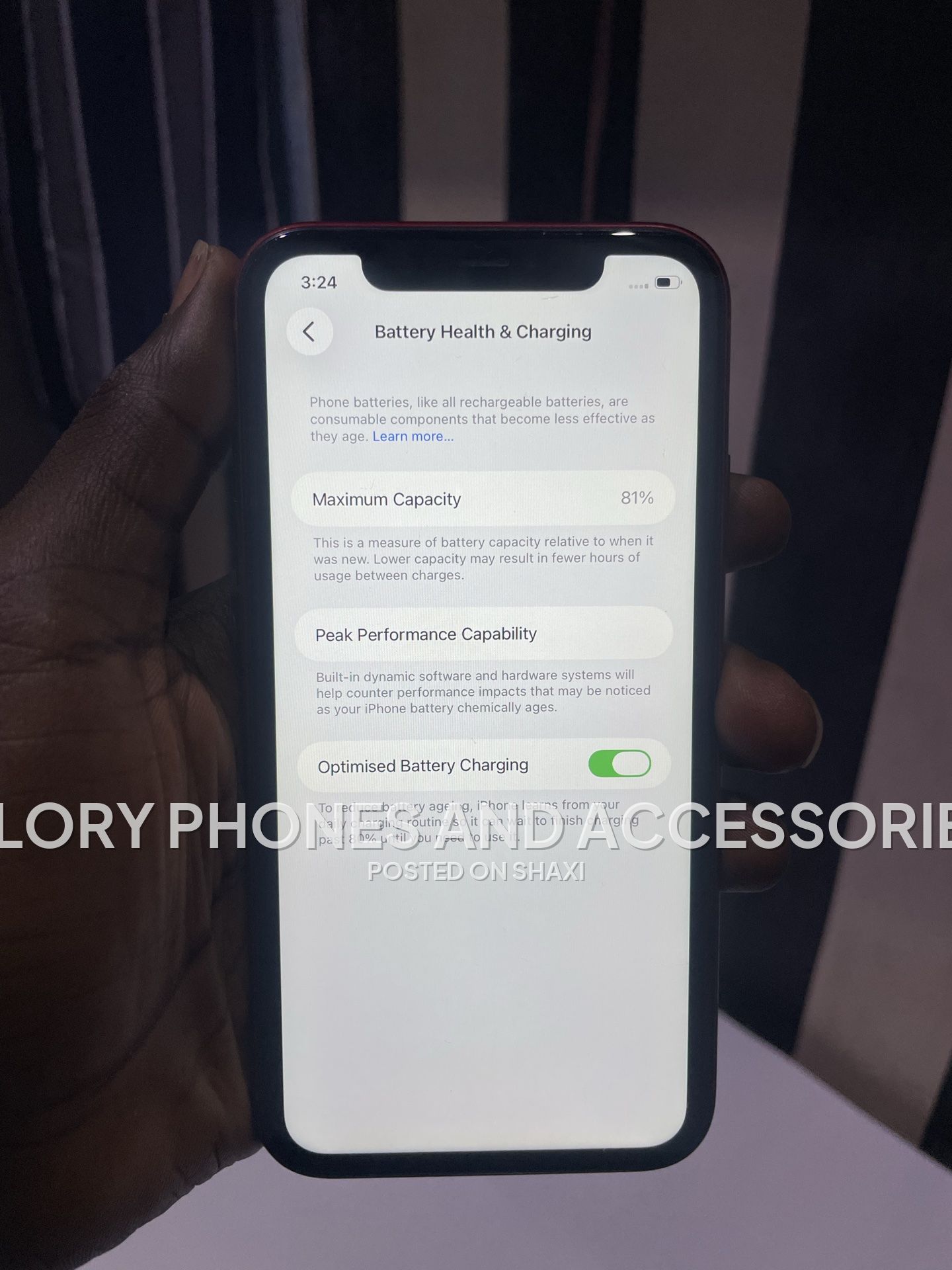 iPhone 11 photo 3