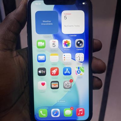 iPhone 11