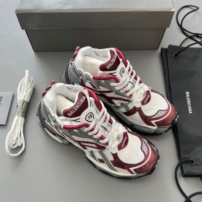 Balenciaga track