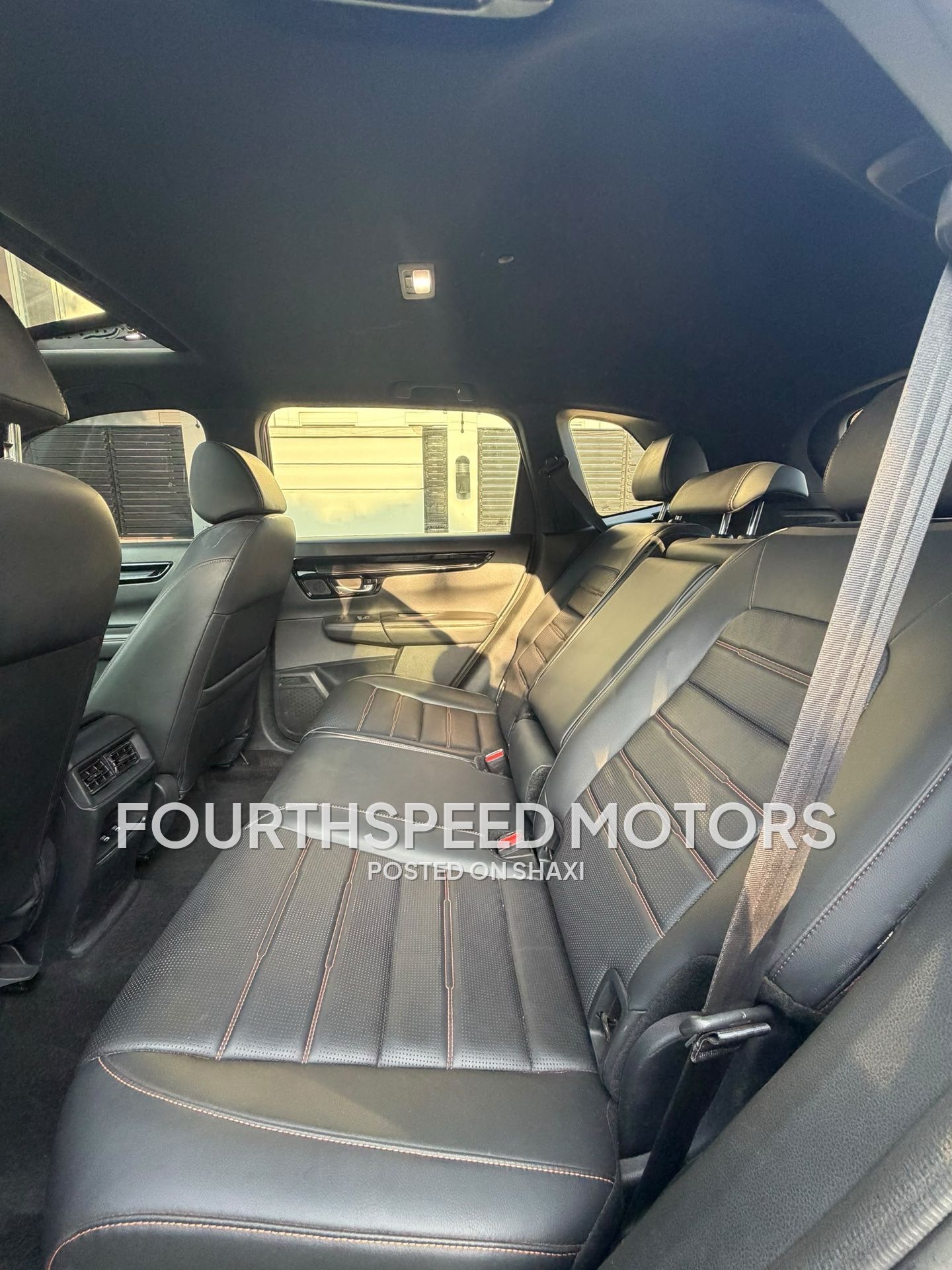 2024 Honda CRV Touring Hybrid photo 7