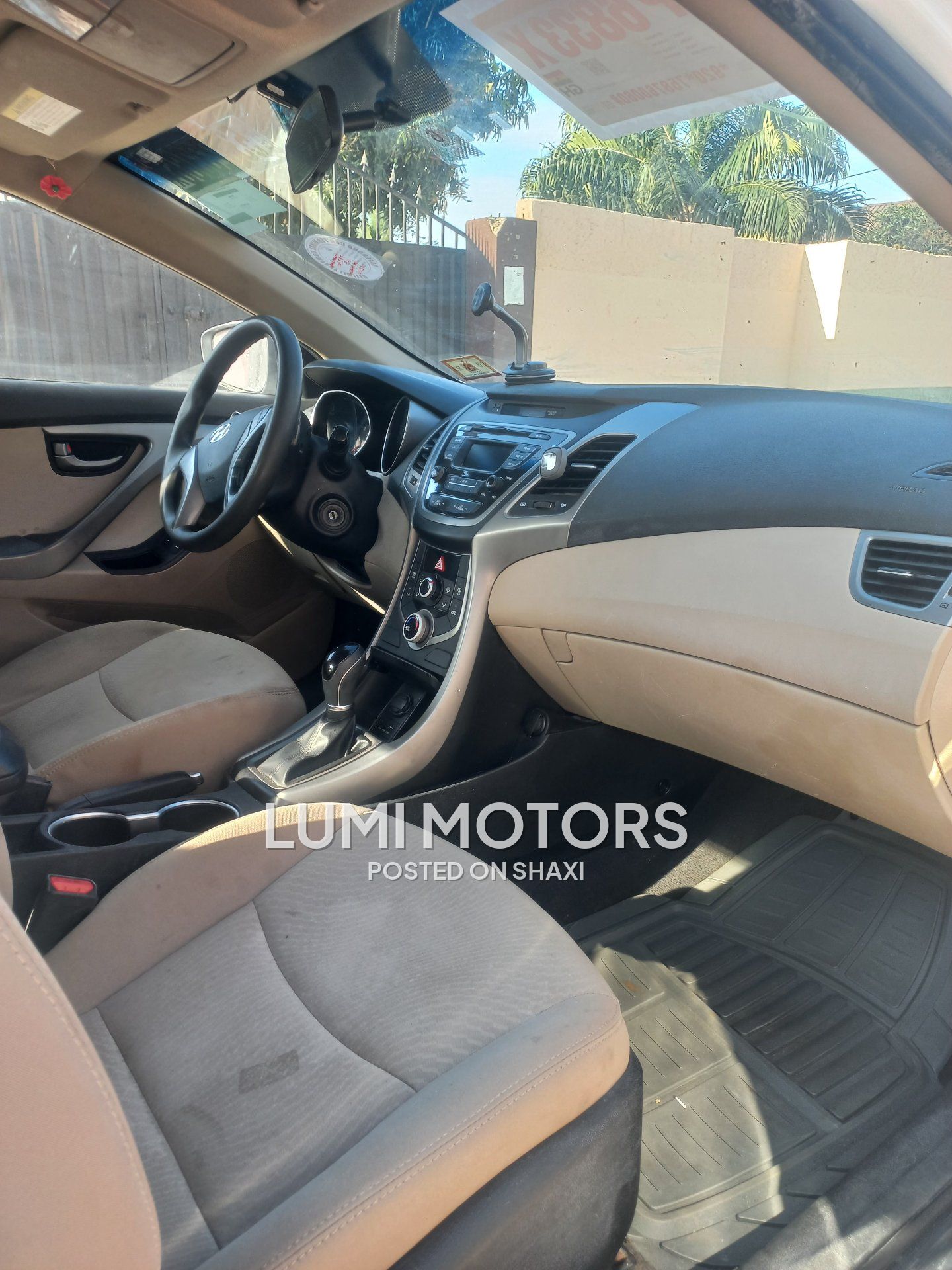 2016 Hyundai Elantra photo 6