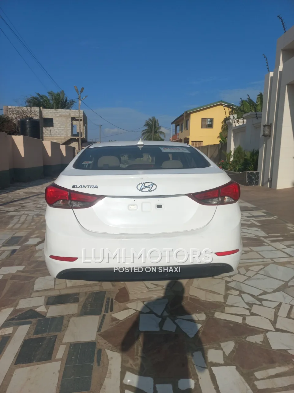 2016 Hyundai Elantra photo 4