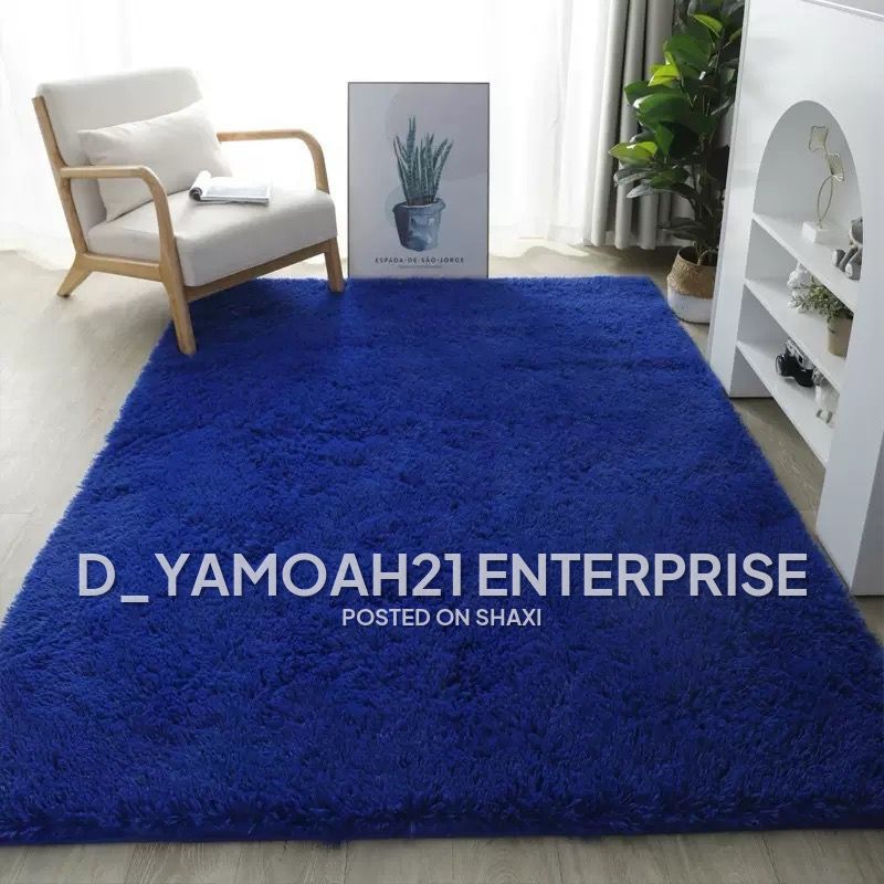 Center rug photo 7