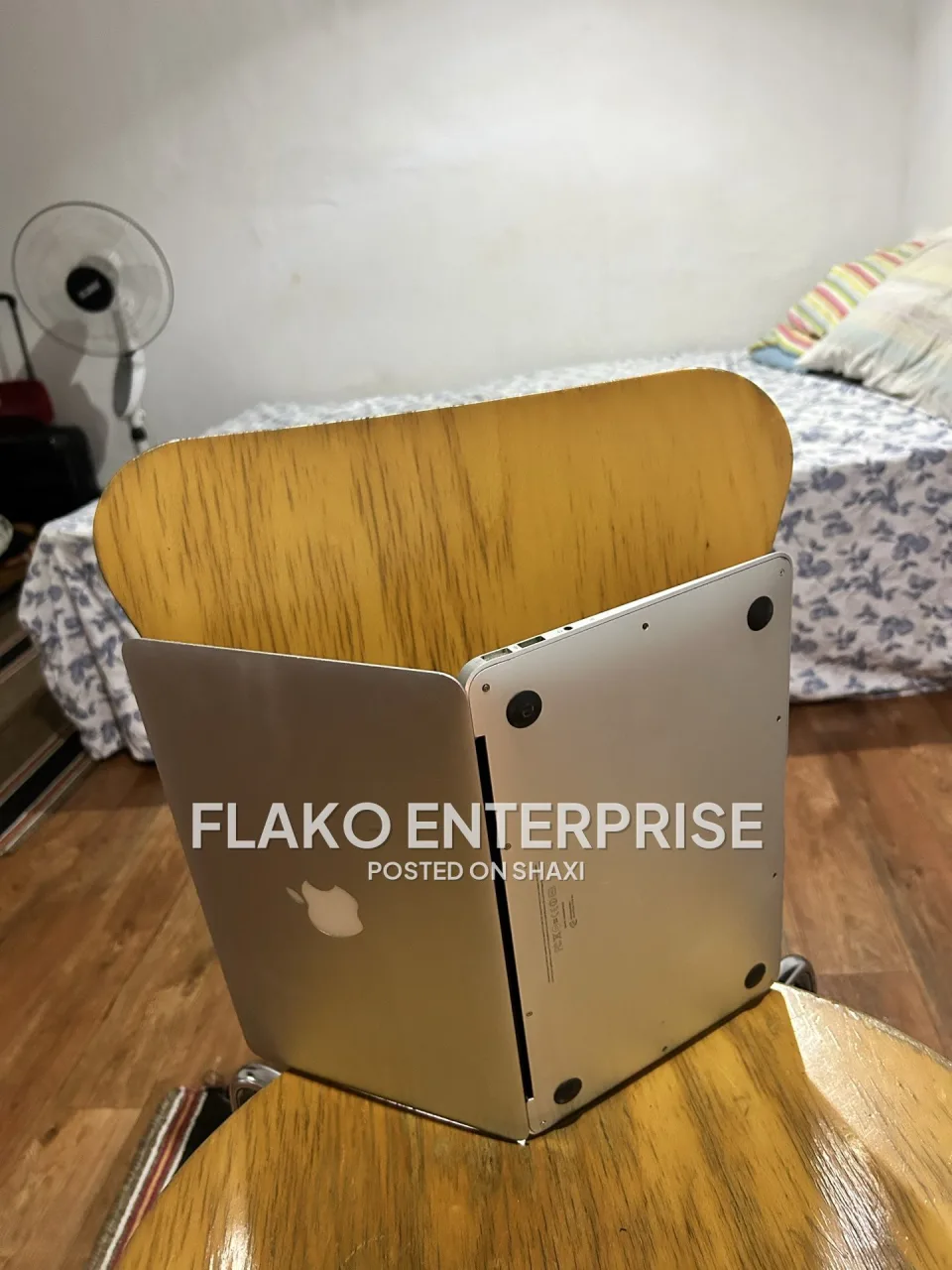 MacBook Air 2010 photo 3