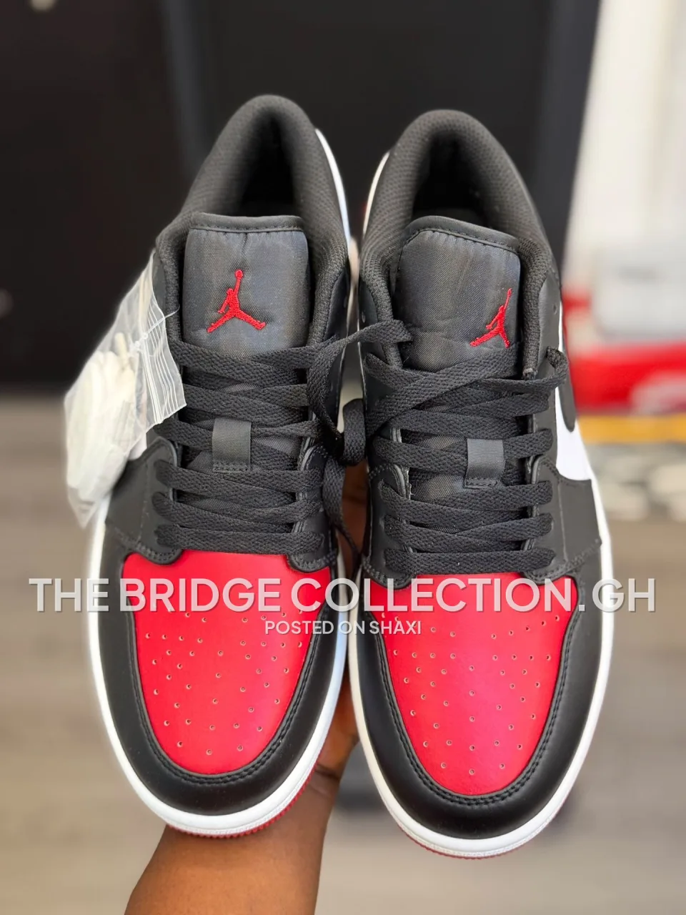 Air Jordan sneaker photo 4