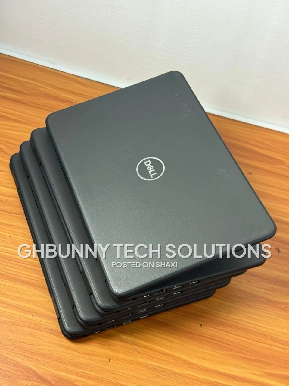 DELL LATITUDE 3300 photo 2