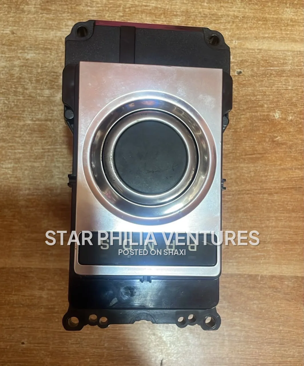 Range Rover Vogue 2013 photo 4