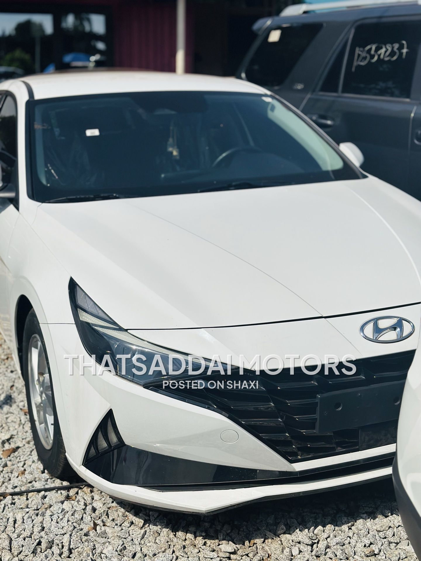 2021 Hyundai Elantra photo 1