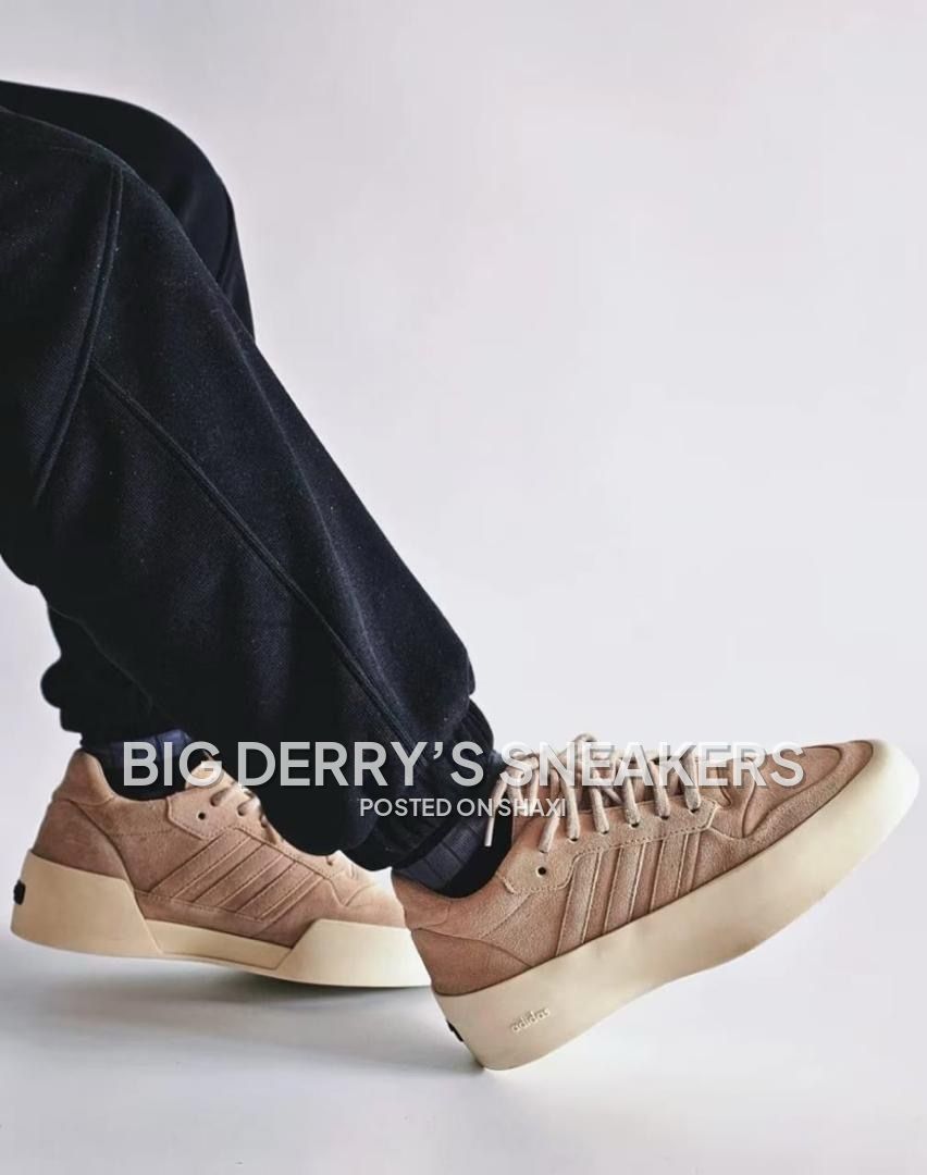 Adidas fear of God photo 3