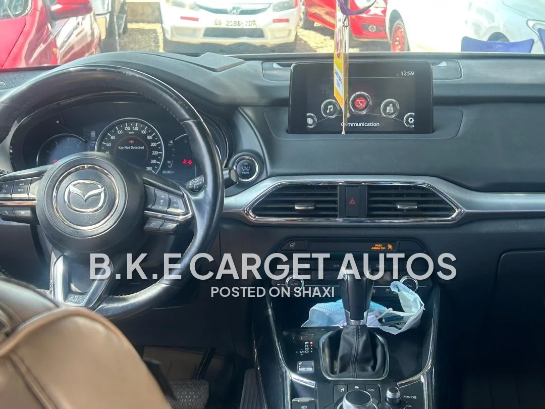 Mazda CX-9 photo 3