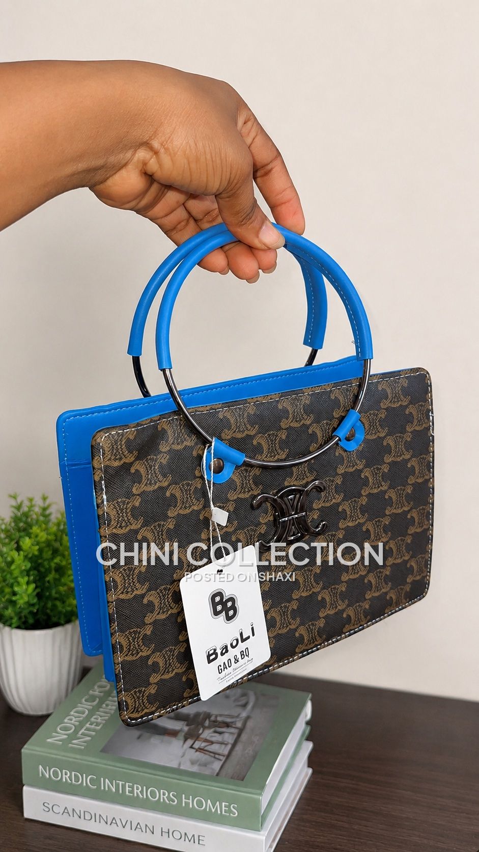 Ladies hand bag photo 1