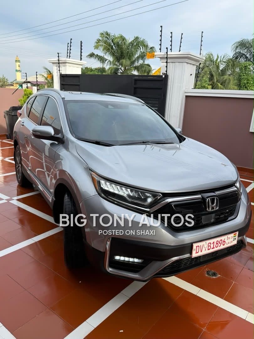 Honda CR-V Touring photo 1