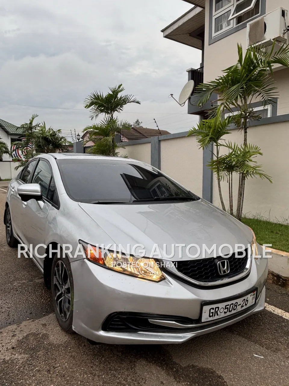 2016 Honda Civic photo 2