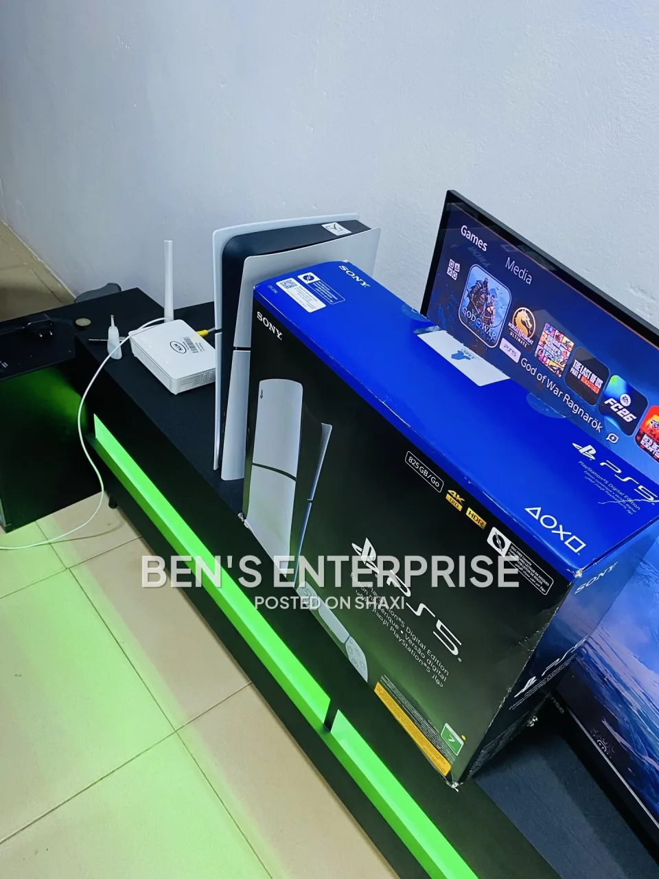 PlayStation 5 Slim photo 3