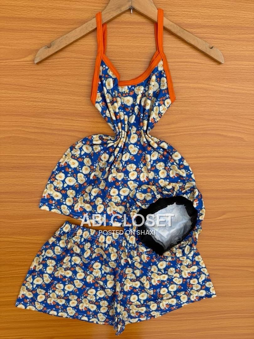 Nightwear’s photo 3