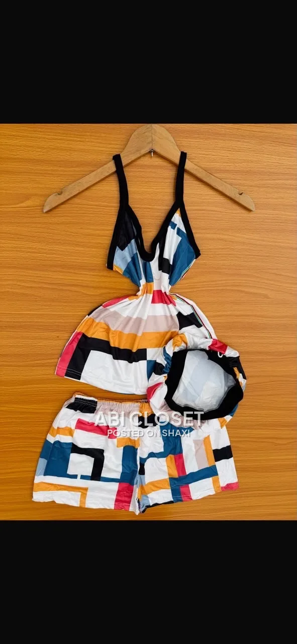 Nightwear’s photo 10