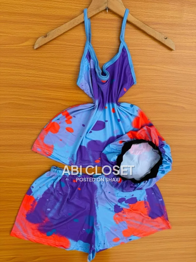 Nightwear’s photo 6