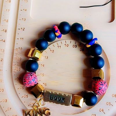 Unisex bracelet made from beads and crystals