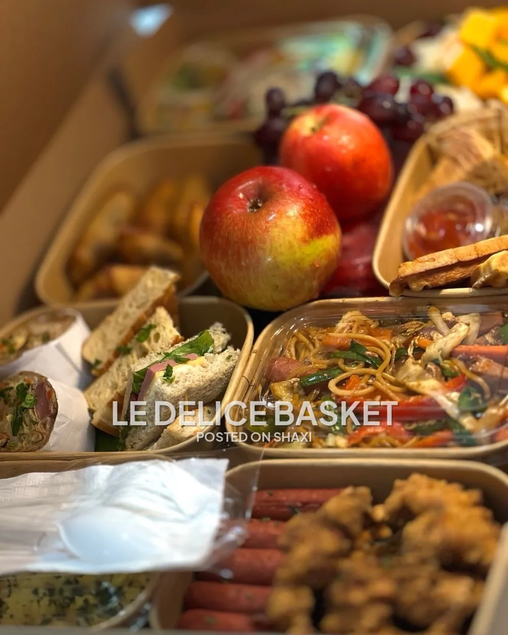 Food basket photo 4