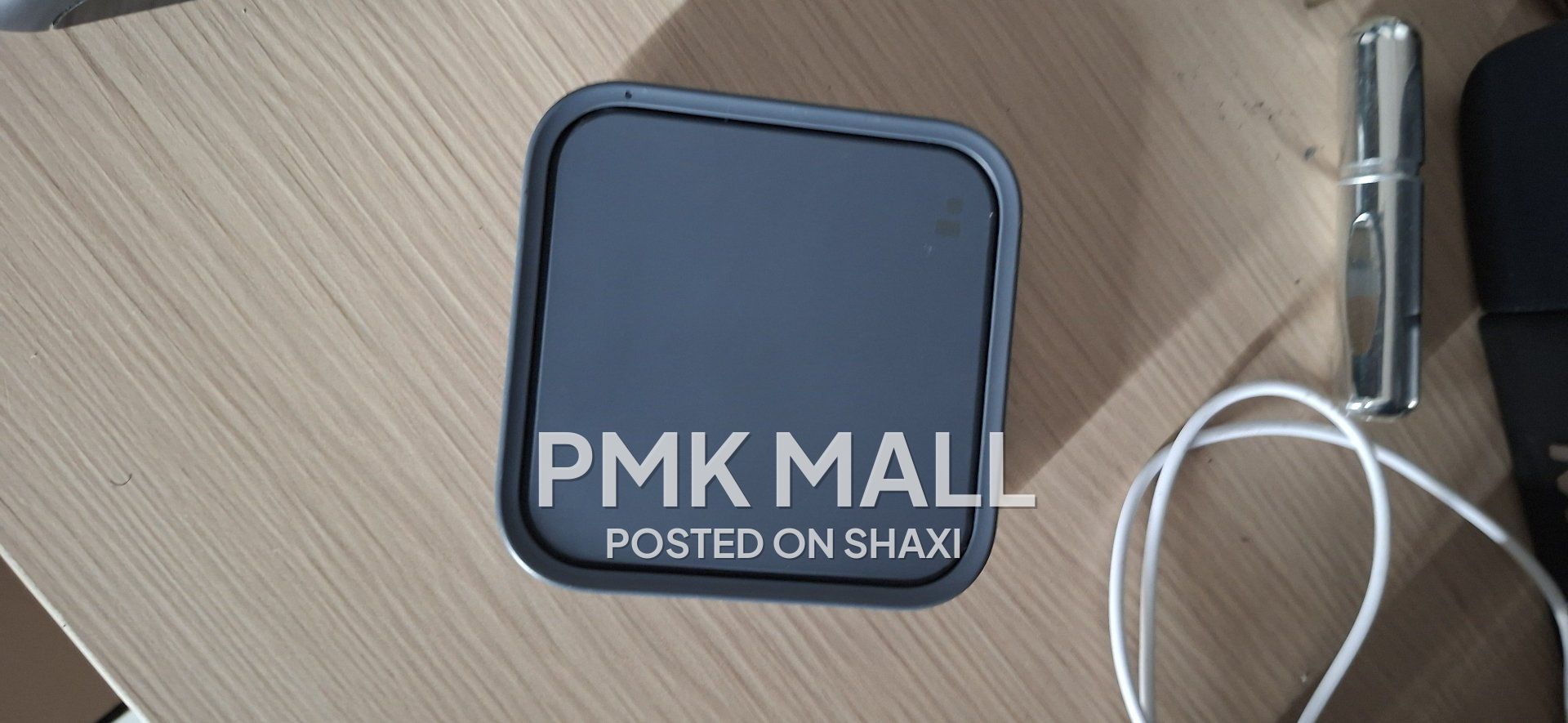 Samsung Super Fast Wireless Charger Pad, photo 2