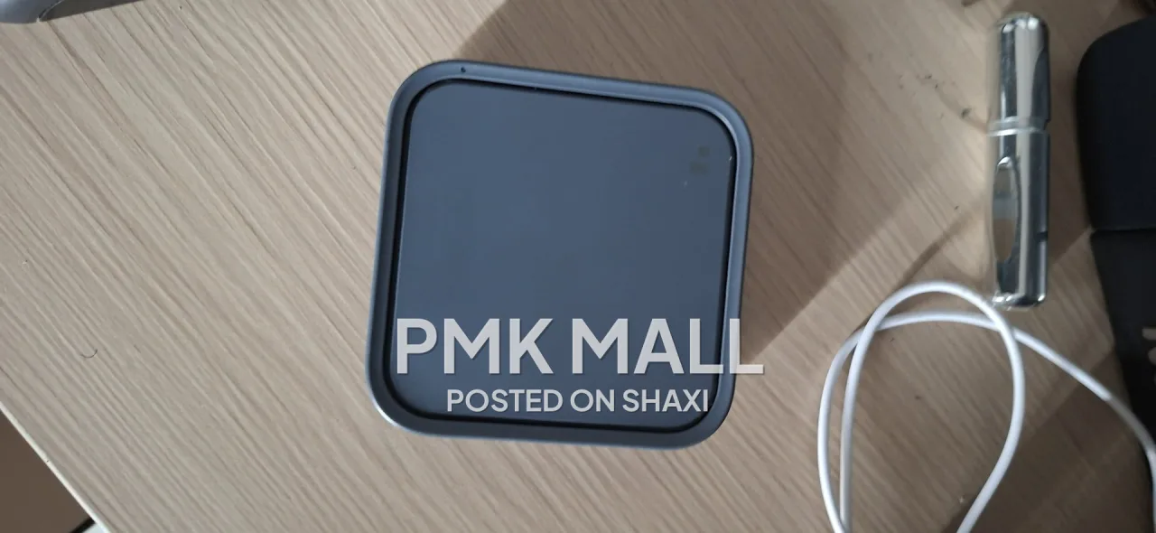 Samsung Super Fast Wireless Charger Pad, photo 2