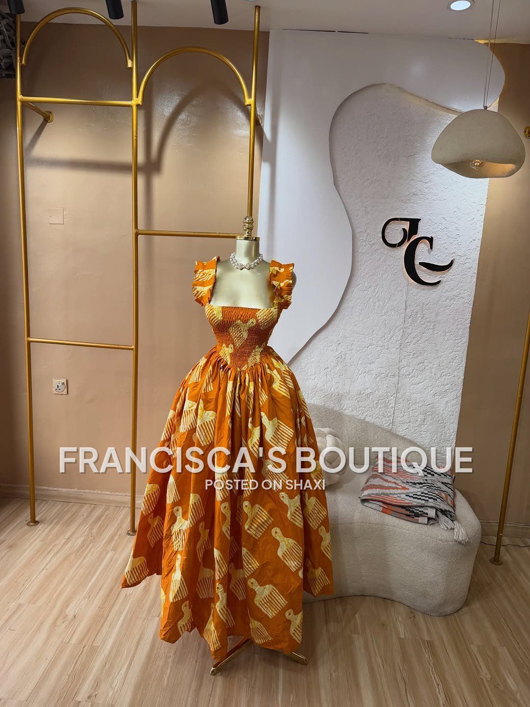 Ladies wears photo 4