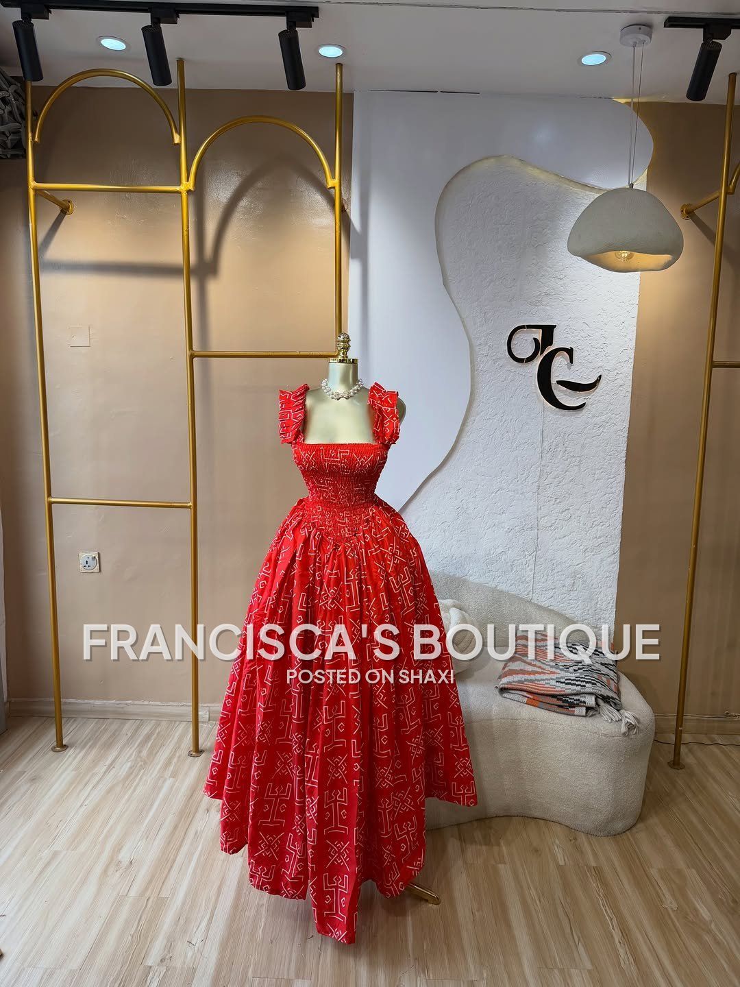 Ladies wears photo 1