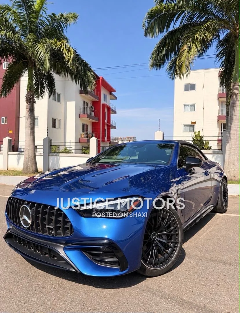 Mercedes-Benz - BENZ CLE 53 AMG CABRIOLET photo 2