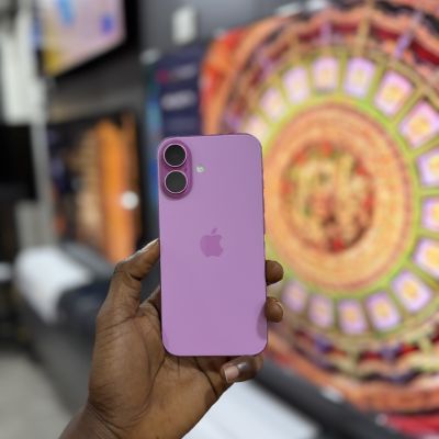 Preowned iPhone 16