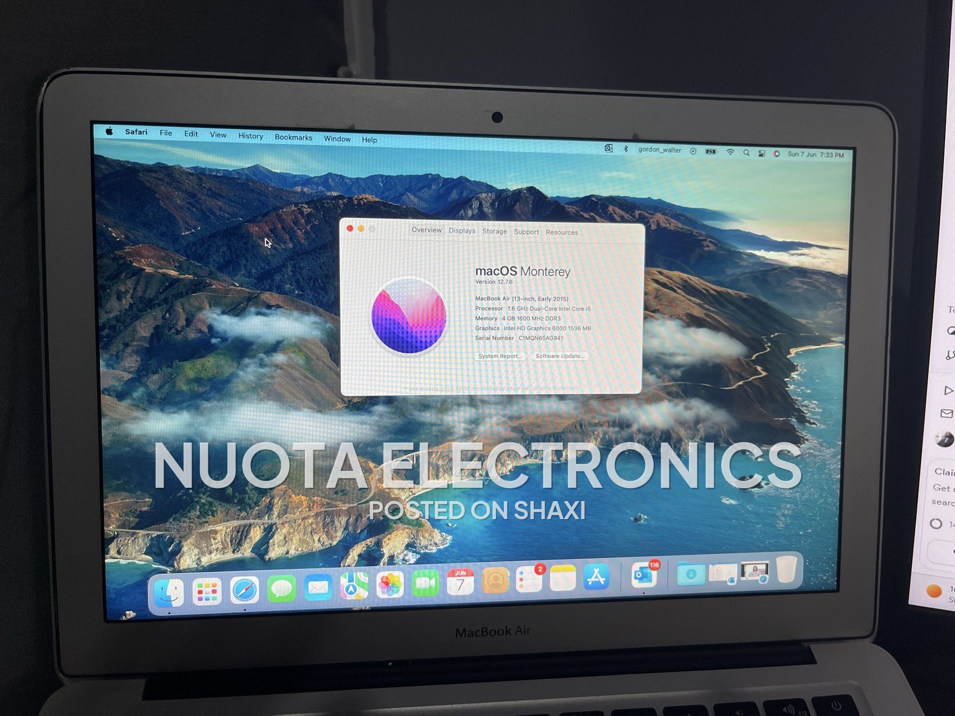MacBook Air (13-inches, Early 2015) photo 2