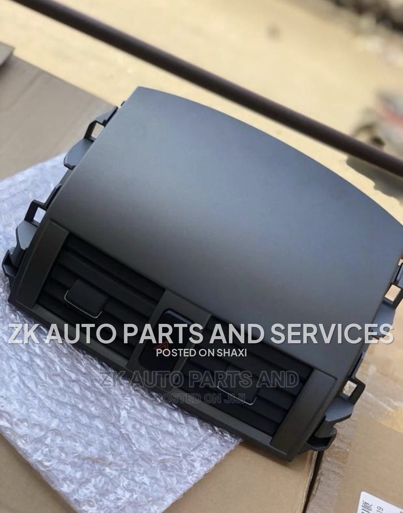 Toyota Corolla AC vent photo 1
